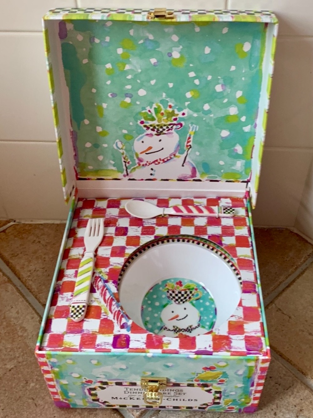 Mackenzie-Childs NIB 5 Piece Toddler Holiday "Tender Tidings" Dinnerware Set NIB - Picture 2 of 8